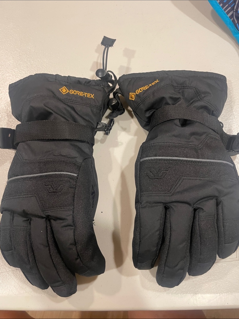 GORE-TEX Black Kids Winter Ski Gloves with Yellow Logo